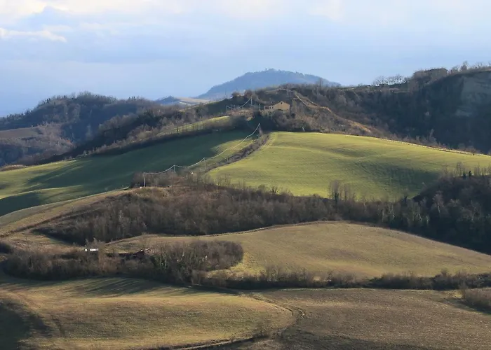 לינה וארוחת בוקר Vintage פיאנורו